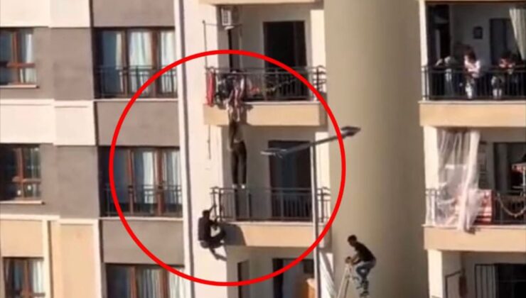 Balkondan düşmek üzere olan çocuğu korkuluklara tırmanarak kurtardı