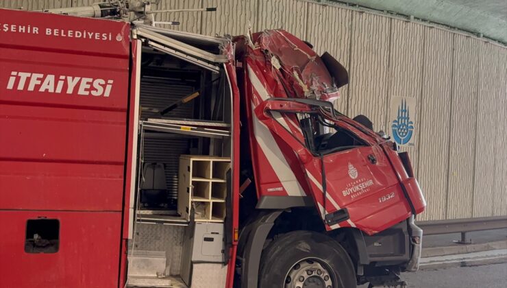 Bayrampaşa’da itfaiye aracının karıştığı kazada 2 kişi yaralandı