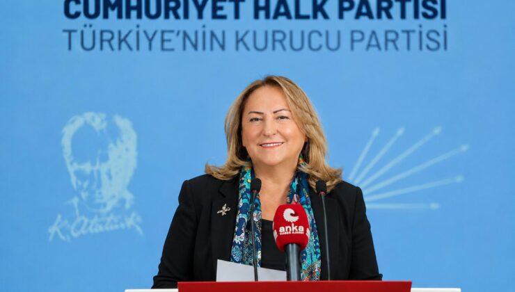 CHP’li Gülsever, Sol Parti’yi Berlin’de birinci yapan Eralp’i kutladı