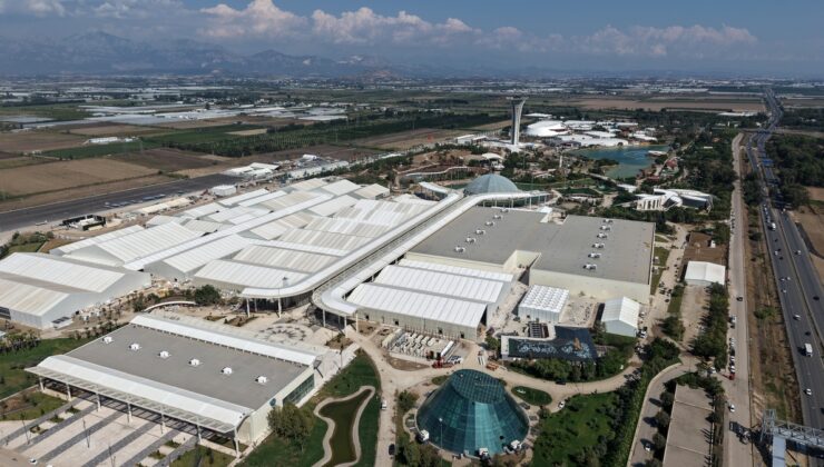 COP31 Antalya’da 9-20 Kasım’da düzenlenecek, 100 binin üzerinde katılımcı bekleniyor.