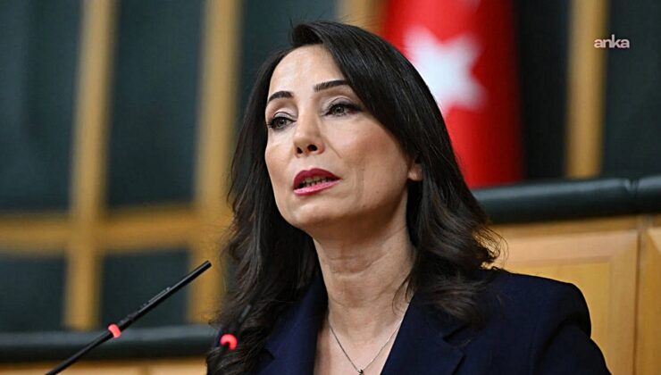 DEM Parti Eş Genel Başkanı Tülay Hatimoğulları, Musa Anter’i 34. yılında andı
