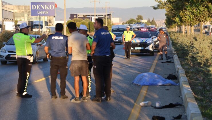 Denizli’de otomobilin çarptığı motosiklet sürücüsü öldü