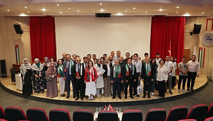 DEÜ’de Gazze İçin Bilim Kafe etkinliğine Gazze’den akademisyenler çevrim içi katıldı