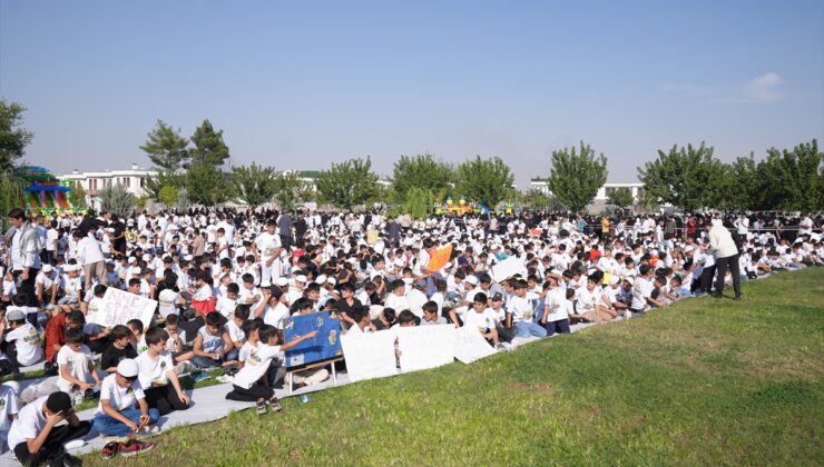 Diyarbakır’da Hayat Namazla Güzeldir etkinliğinin finali 7-12 yaş çocuklarla yapıldı