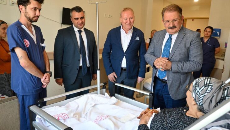 Elmalı Devlet Hastanesi’ne Sağlık Müdürü Ziyareti