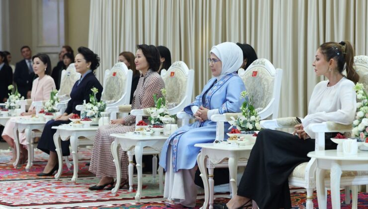 Emine Erdoğan Bişkek’te lider eşleriyle buluştu