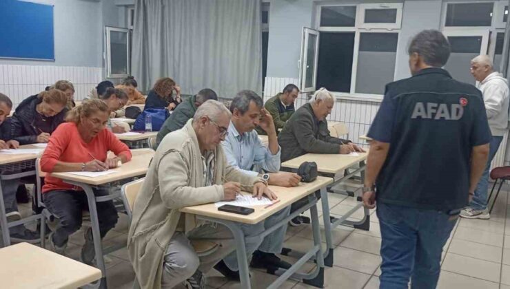 Eskişehir’de AFAD ekipleri mahalle mahalle afet eğitimi veriyor