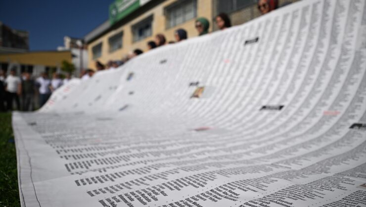 Filistin’de öldürülen 16 bin 277 çocuğun ismi brandaya yazıldı