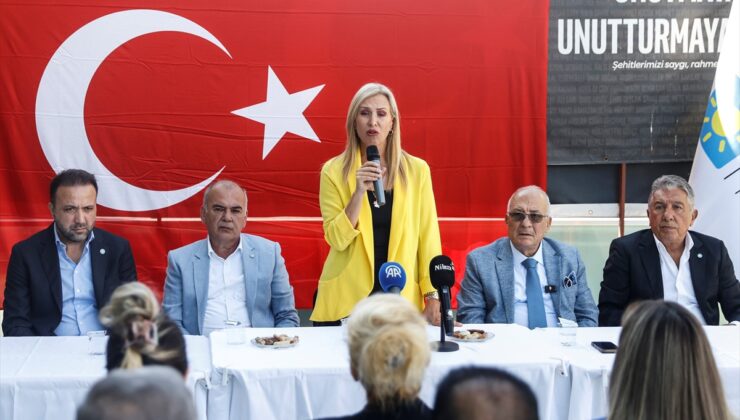 İYİ Parti Genel Başkan Yardımcısı Sayan, Mersin İl Başkanlığında partililerle buluştu