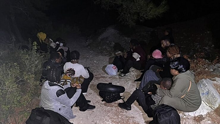 İzmir’in Seferihisar, Urla ve Foça ilçelerinde 70 düzensiz göçmen yakalandı