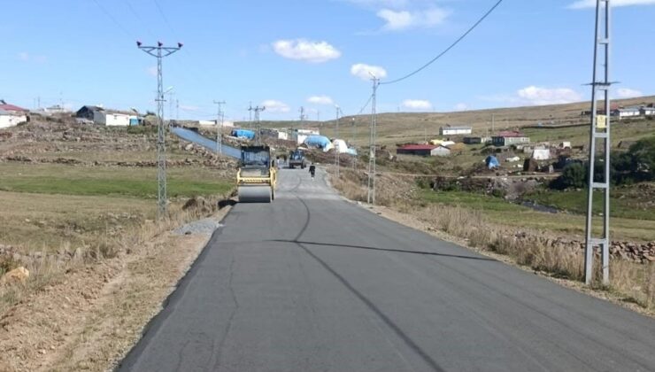 Kars Susuz’da İncilipınar köyünde SSB beton yol yapım çalışması başlatıldı