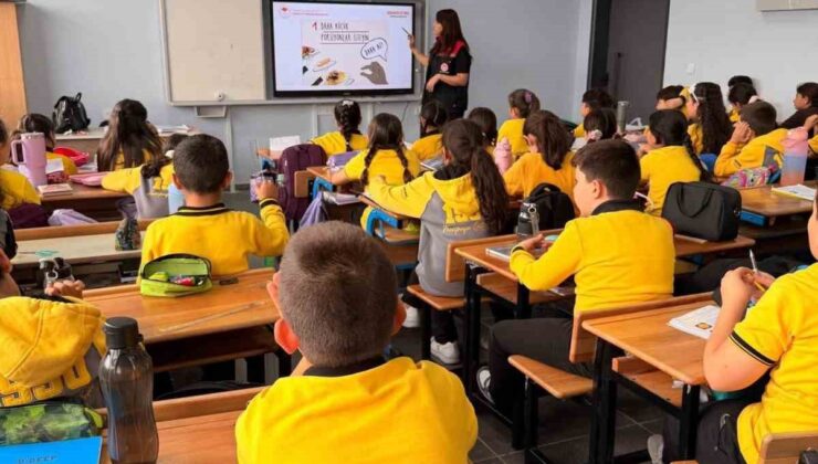 Kars Tarım ve Orman Müdürlüğü öğrencilere gıda israfı eğitimi verdi