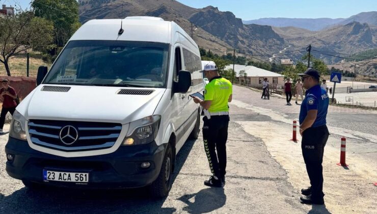 Keban’da okul servis araçlarında ve okul çevrelerinde denetim yapıldı
