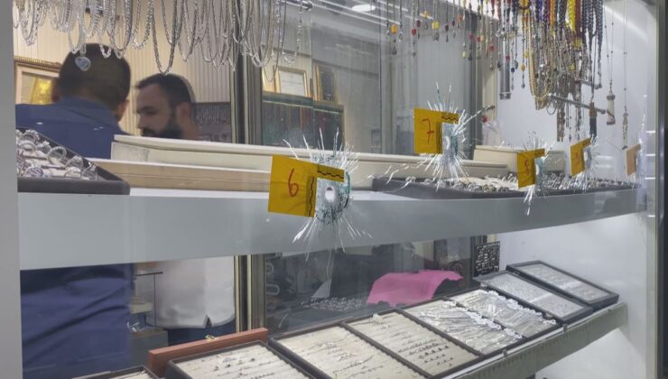 Küçükçekmece’de iş yerine silahlı saldırı düzenleyen şüpheli yakalandı