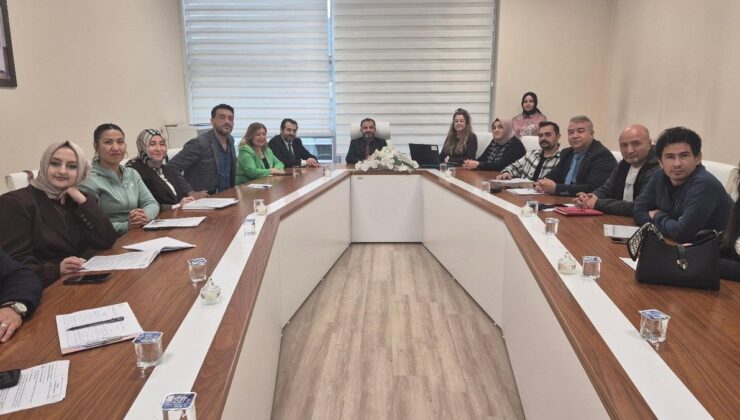 Kütahya’da otizm projesi 9 kamu kurumu ve 1 STK temsilcilerine anlatıldı