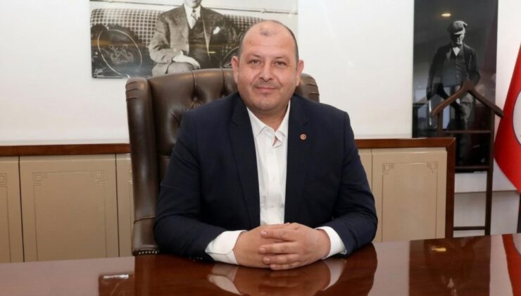 Menderes belediye başkanı hakkında skandal ifadeler! Gizli oda, belediyede iş, otel buluşmaları