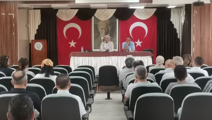 Merzifon’da yeni eğitim öğretim yılı değerlendirme toplantısı yapıldı