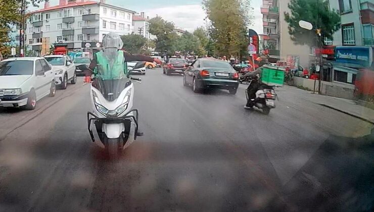Motokuryenin Selamlaşma Kazası: Önündeki Araca Çarptı