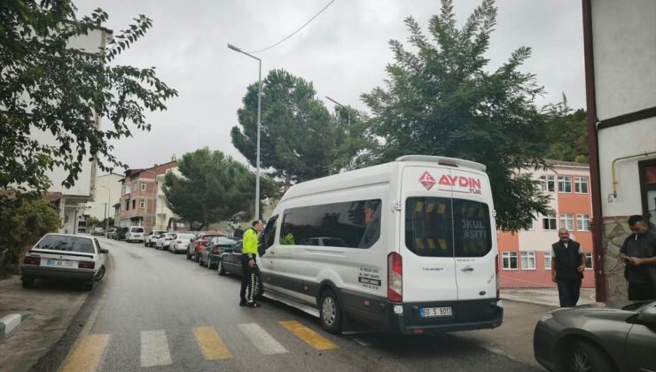 Niksar Kaymakamlığı okul çevrelerinde denetim yaptı, 24 servis kontrol edildi