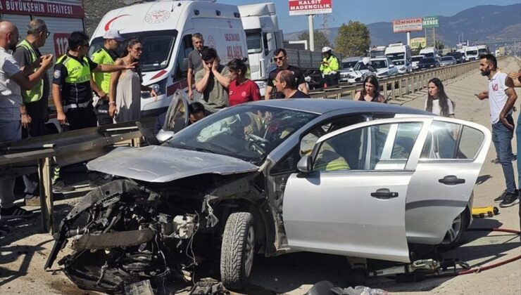 Orhangazi’de otomobil bariyere çarptı: 3 yaralı