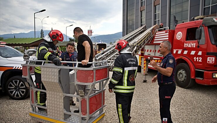 Osmaniye 112’de habersiz tatbikatta dumandan etkilenen görevli hastaneye kaldırıldı