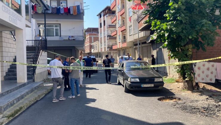 Park Halindeki Otomobilde Ölü Bulundu