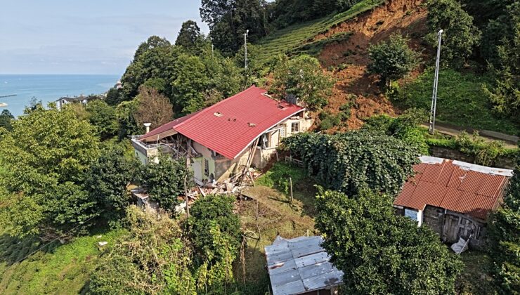 Rize’de heyelan alarmı! Pazar’da 40 civarı ev tahliye edildi, toprak altında kalan evden 6 kişi son anda kurtuldu