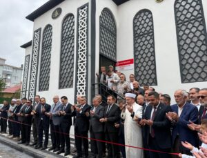 Sinop Durağan’da Merkez Yeni Cami, Türkiye Diyanet Vakfı katkılarıyla ibadete açıldı