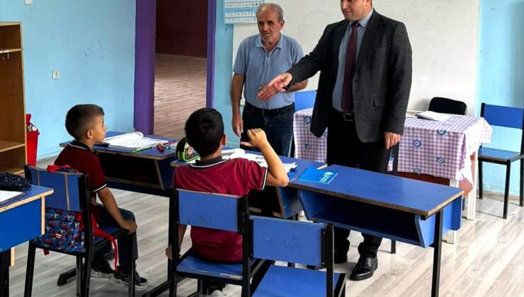 Taşova İlçe Milli Eğitim Müdürü Tümer, Sepetli ve Akınoğlu köy okullarını inceledi