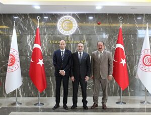Ticaret Bakan Yardımcısı Tuzcu, Toyota ile yeni pazarlara açılımı değerlendirdi