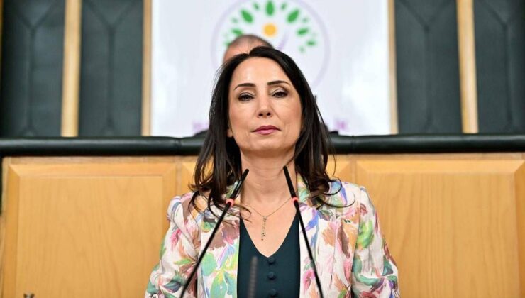 Tülay Hatimoğulları: “Bütün imkanlar yangınları söndürmek üzere gecikmeksizin seferber edilmeli”
