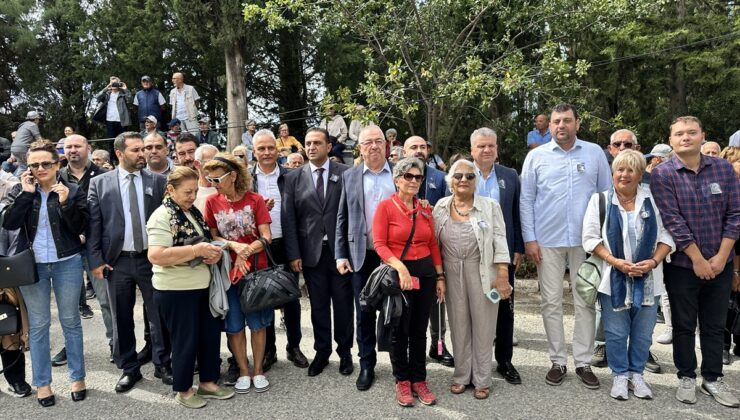 Tuncel Kurtiz, Edremit Çamlıbel’deki kabri başında vefatının 13. yılında anıldı
