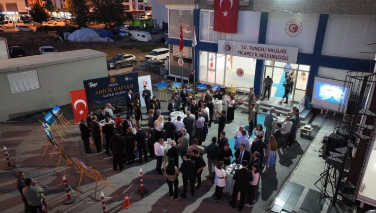 Tunceli’de 39. Ahilik Haftası’nda Yılın Ahisi Sinan Açılan’a ödülü sunuldu