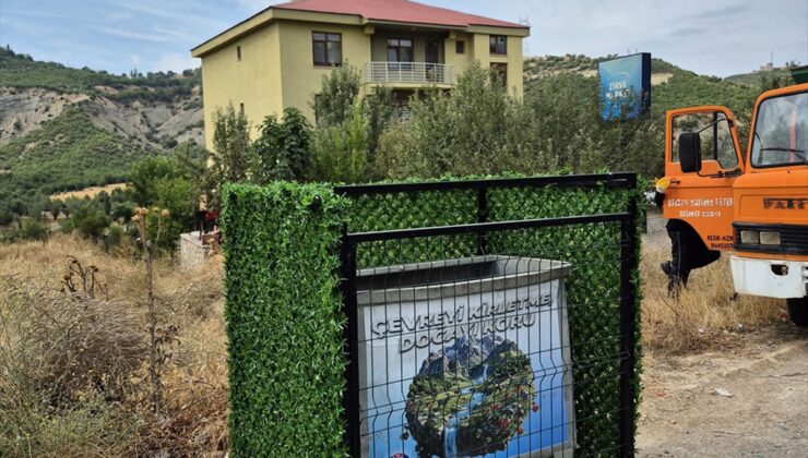 Tunceli’de çöp konteynerleri çim çitli kafeslerle çevrilerek kirlilik azaltılıyor