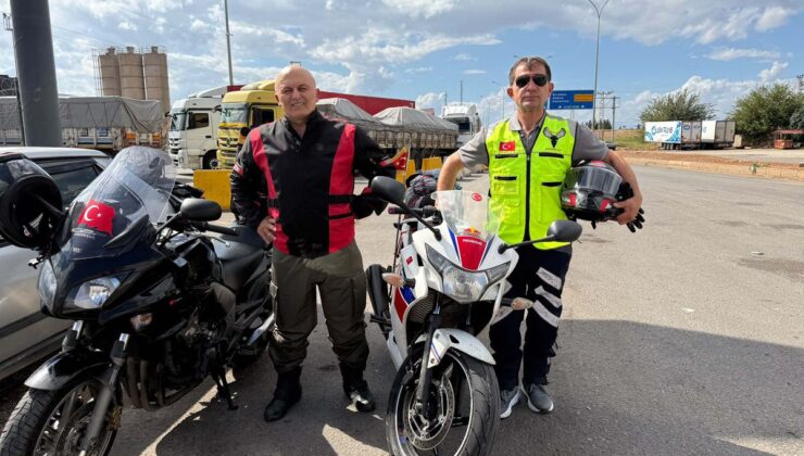 Umre için Düzce’den yola çıkan 2 motosikletli Cilvegözü’nden Suriye’ye geçti
