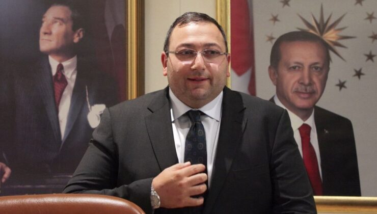 Üsküdar Belediye Başkan Vekili Dündar Ziya Gültekin görevine başladı