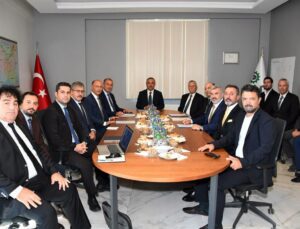 Veliköy OSB’nin TEM bağlantı gişesi için Vali Soytürk başkanlığında toplantı yapıldı
