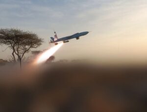 Yemen’deki Husiler, Suudi Arabistan’ın 3 kentini füze ve İHA’larla hedef aldı