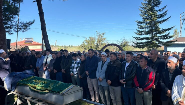 73 yaşındaki Kıbrıs Gazisi Nevzat Yılmaz, Vezirköprü’de son yolculuğuna uğurlandı