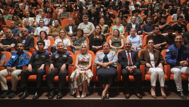 77. Uzay Kongresi’nde 11 astronot, Akdeniz Üniversitesi’nde öğrencilerle buluştu