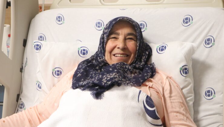 Adana’da 64 yaşındaki Meryem İnce, robotik cerrahiyle rektum kanseri ameliyatı oldu