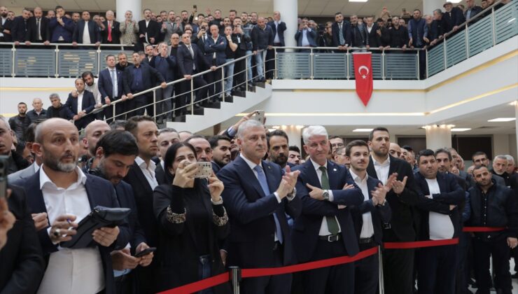 Akgün Altuğ, SATSO başkanlığına yeniden seçilerek üst üste üçüncü kez görev yapacak
