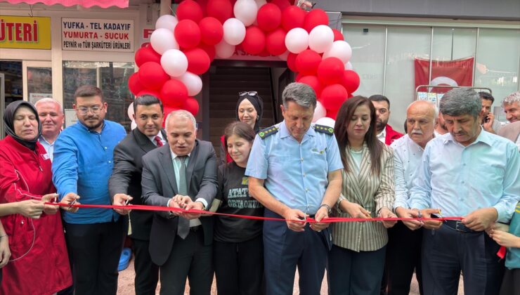 Anamur’da öğrencilere ders çalışma imkanı sunan merkez törenle açıldı