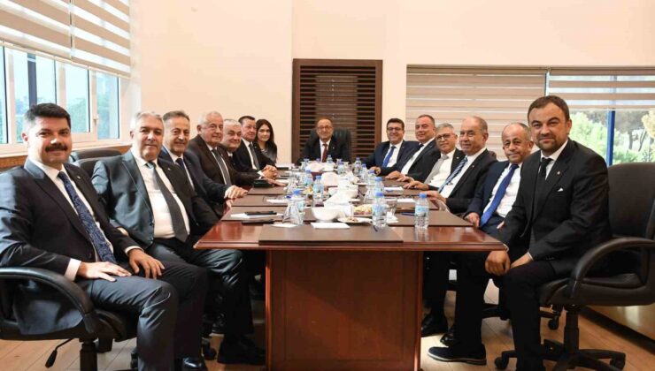 Aydın Ticaret Borsası’nda Fevzi Çondur ve A. Bahri Erdel yeniden başkan seçildi