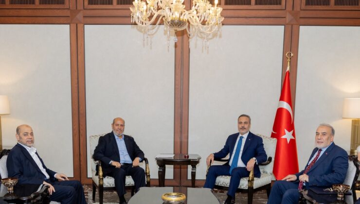 Bakan Fidan, Hamas Siyasi Büro Şefi Hayye ve beraberindeki Hamas heyetini kabul etti