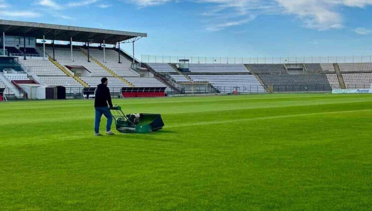 Bandırma’da spor tesisleri ve yurtlarda bakım ve yenileme çalışmaları sürüyor
