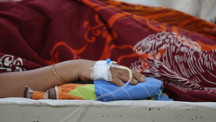 Bangladeş’te son 24 saatte 2.249 dang humması vakasıyla yılın günlük rekoru kırıldı