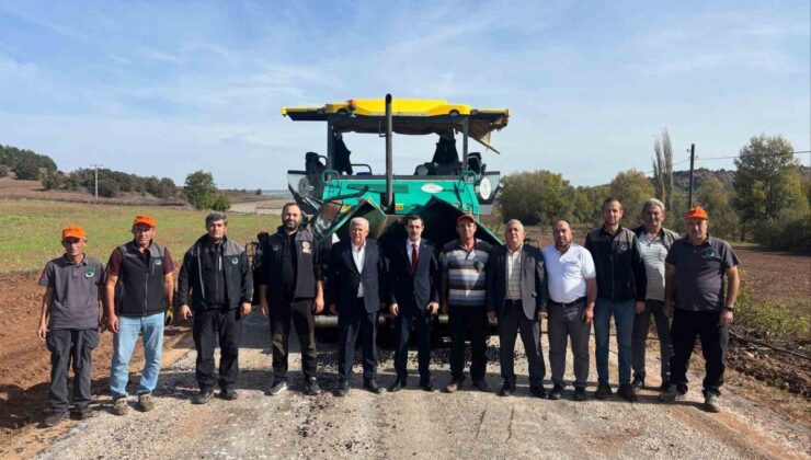 Bilecik Yenipazar-Kükürt yolunun 4 kilometrelik bölümü sıcak asfaltla kaplanıyor