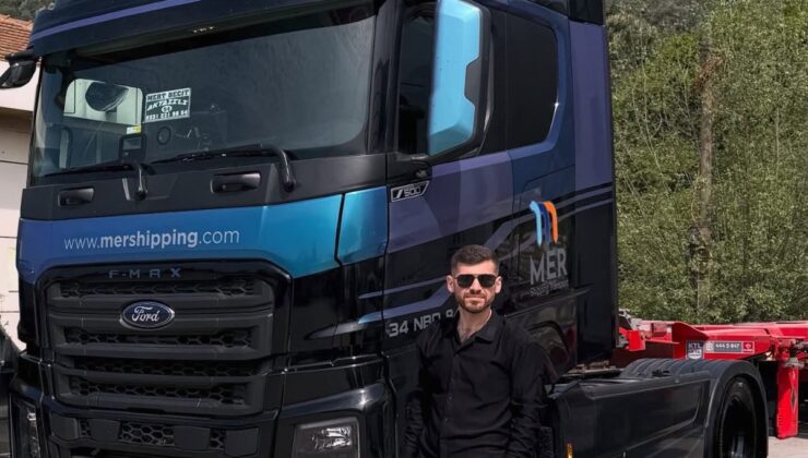 Bolu’da önündeki TIR’a çarpan TIR’ın şoförü Mert Becit (28) hayatını kaybetti.