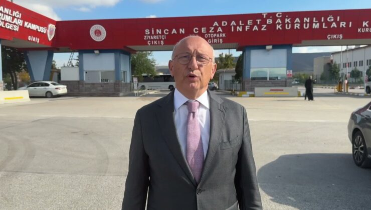 Çakırözer, Sincan Cezaevi’ndeki gazetecilere ‘Gazetecilik suç değildir’ dedi